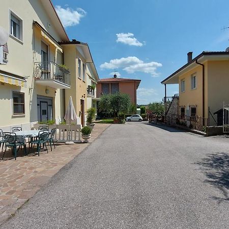 Narcisa Patio Apartment Bardolino Extérieur photo